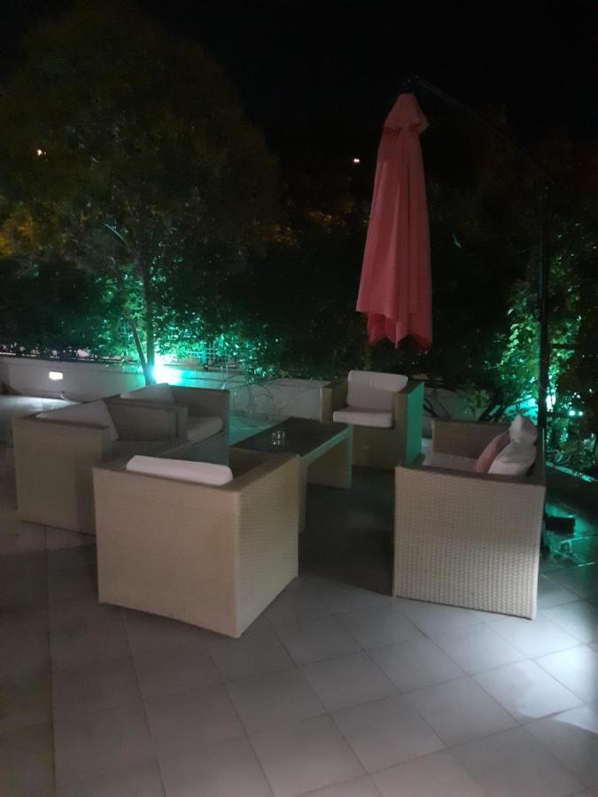 Vila Alegria Nea Iraklitsa Екстериор снимка