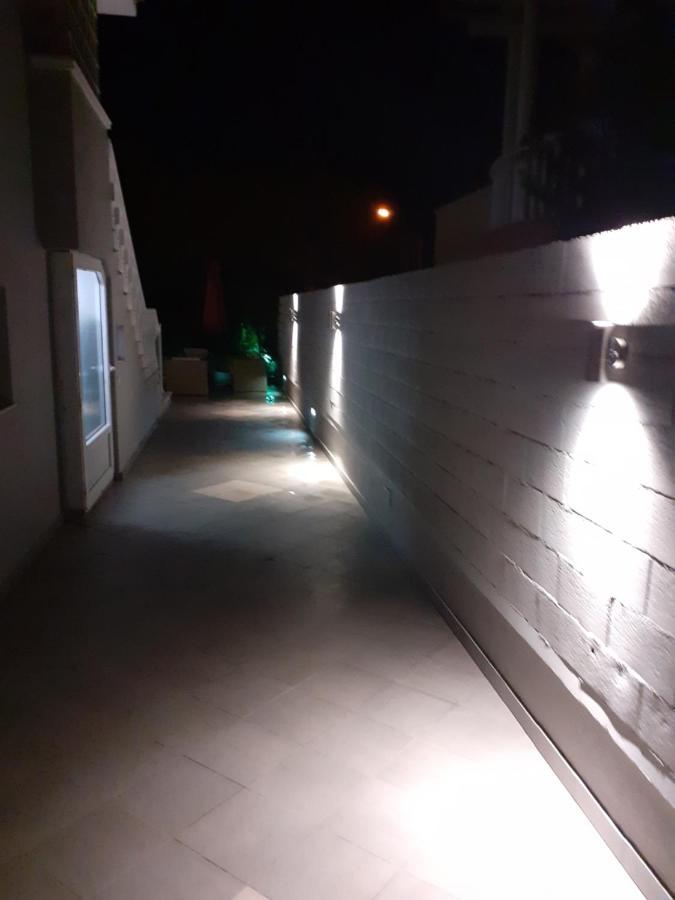 Vila Alegria Nea Iraklitsa Екстериор снимка